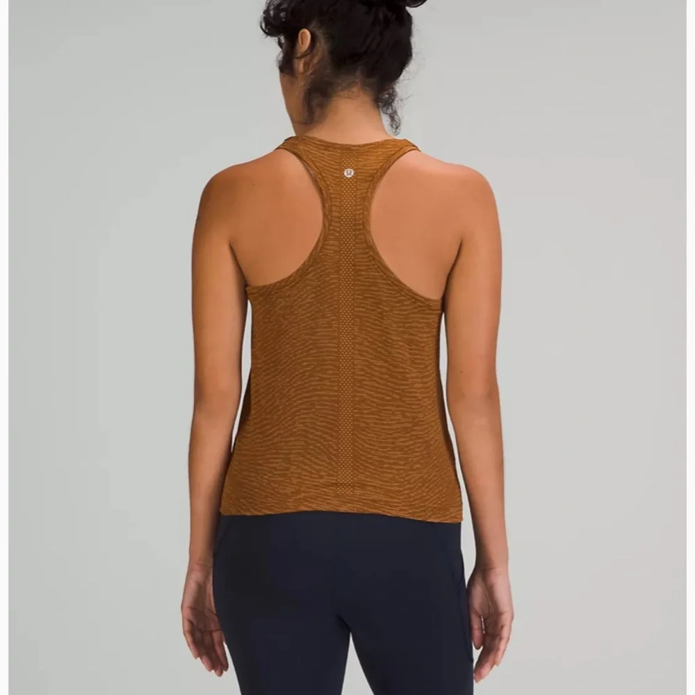 NWT lululemon Swiftly Tech Racerback Tank Top 2.0 - Picture 3 of 9